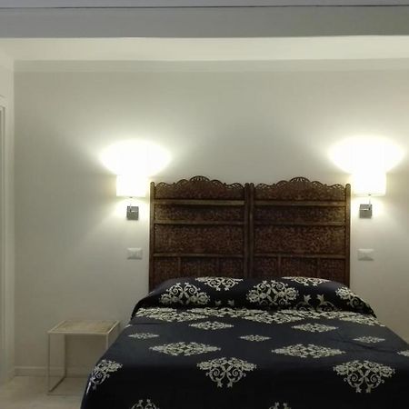 Bed and Breakfast Piano Nobile Neapel Exterior foto