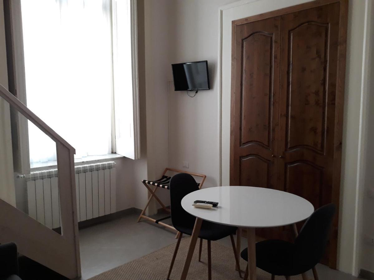 Bed and Breakfast Piano Nobile Neapel Exterior foto