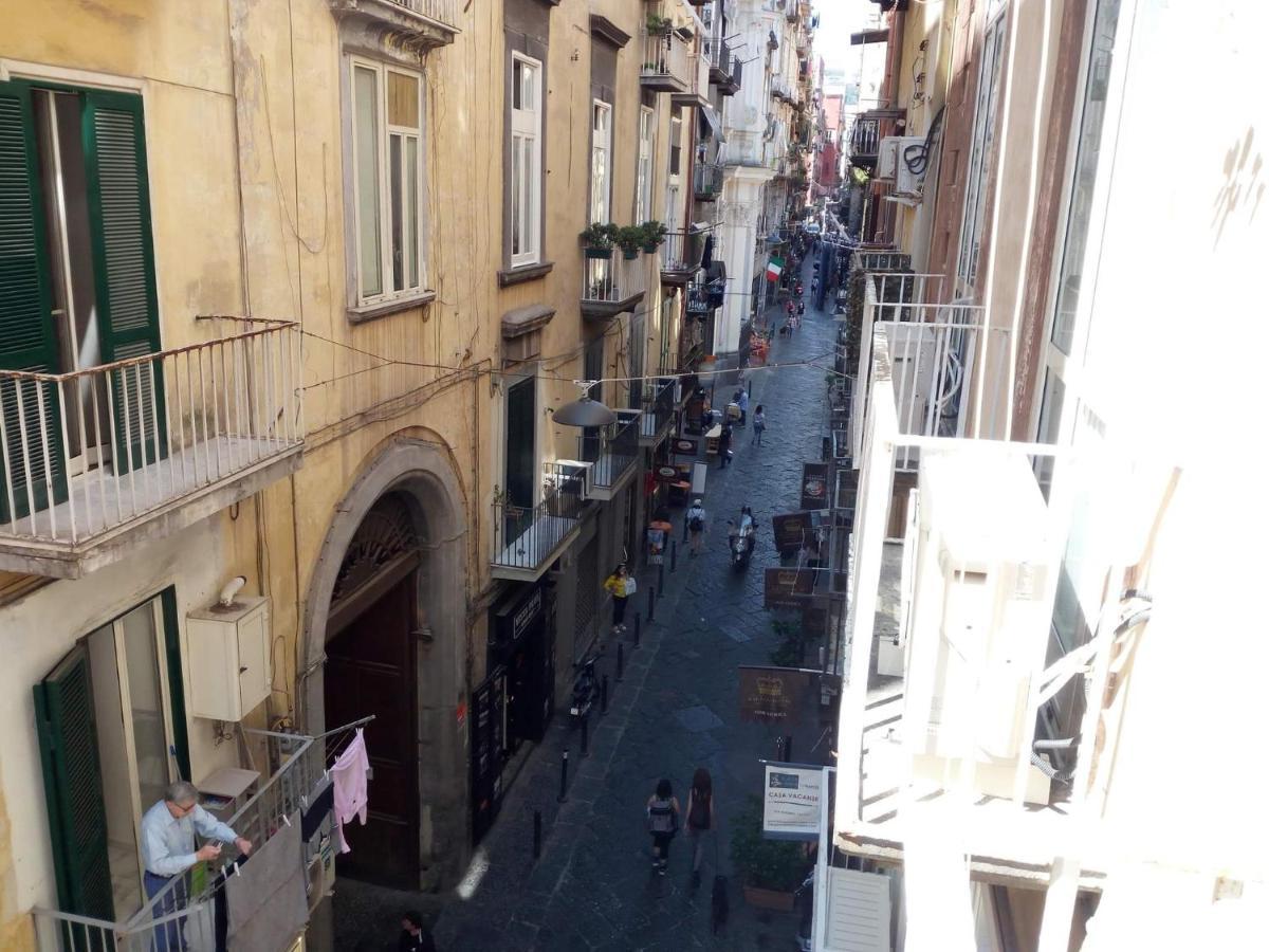 Bed and Breakfast Piano Nobile Neapel Exterior foto
