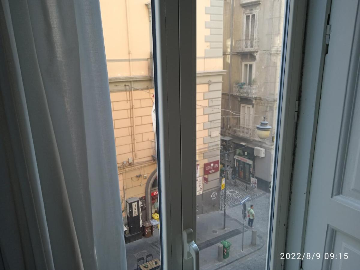 Bed and Breakfast Piano Nobile Neapel Exterior foto